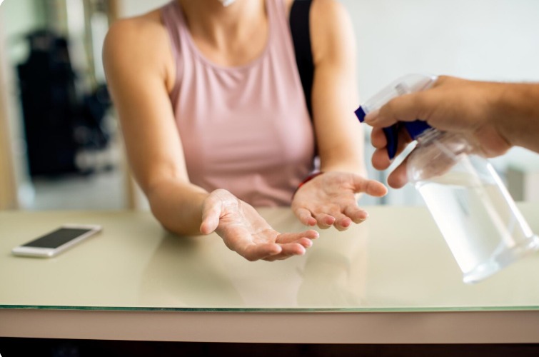 Treatment and expert advice for sweaty hands and hyperhidrosis management